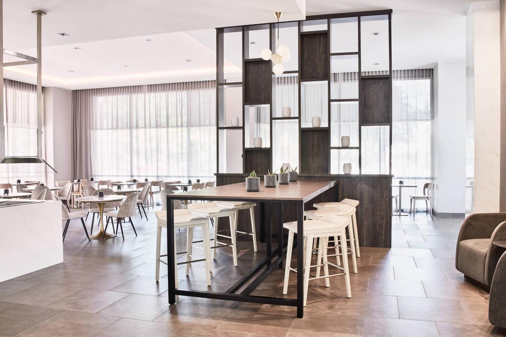 Ac Hotel By Marriott Columbus Downtown Экстерьер фото