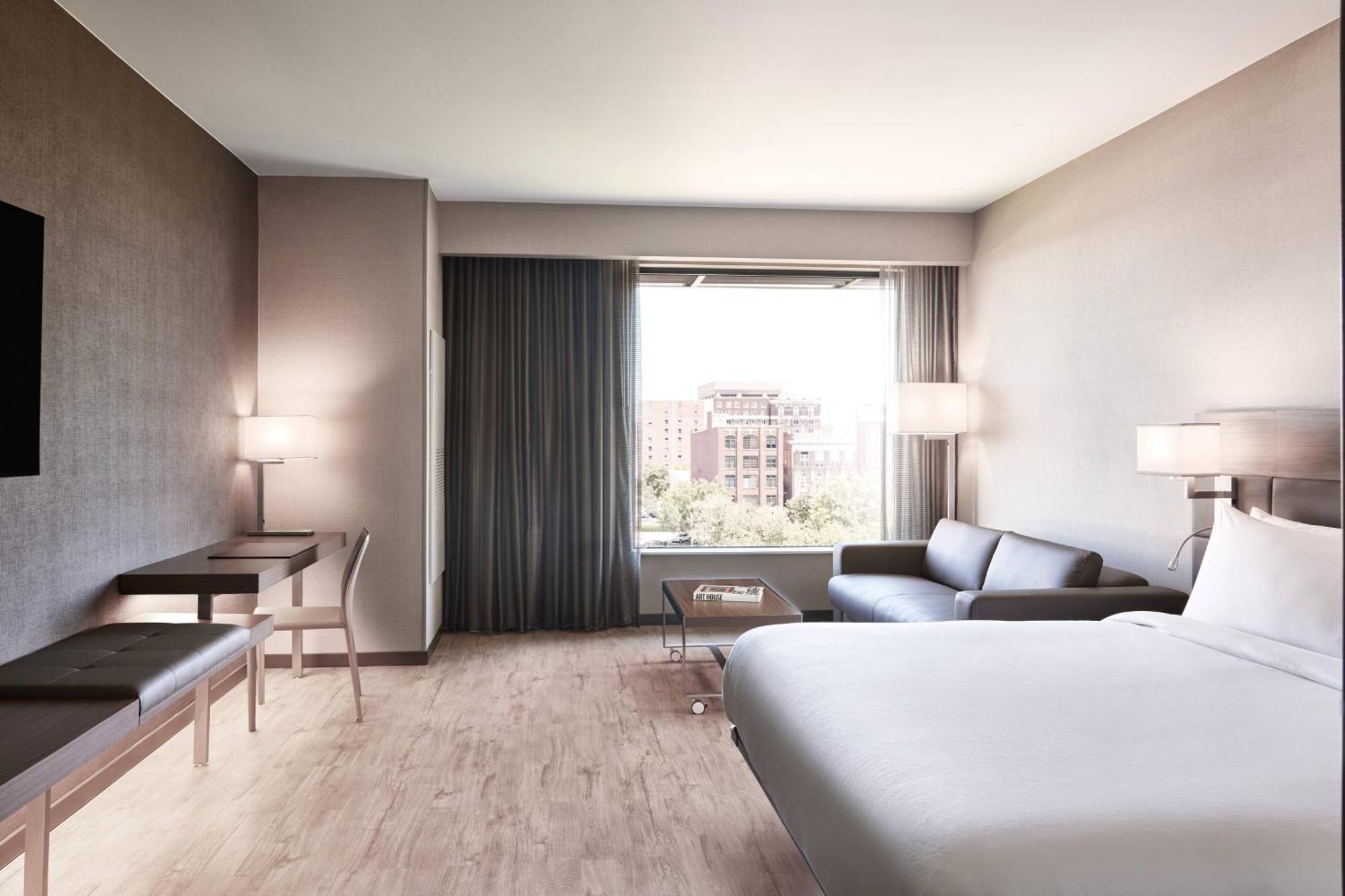 Ac Hotel By Marriott Columbus Downtown Экстерьер фото