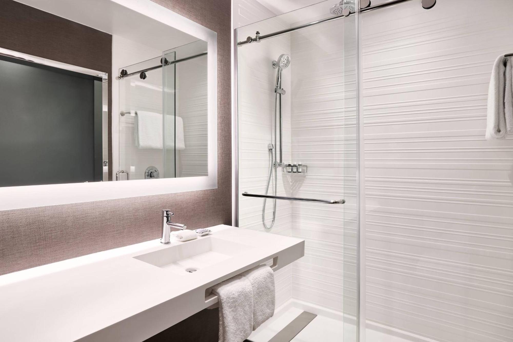 Ac Hotel By Marriott Columbus Downtown Экстерьер фото