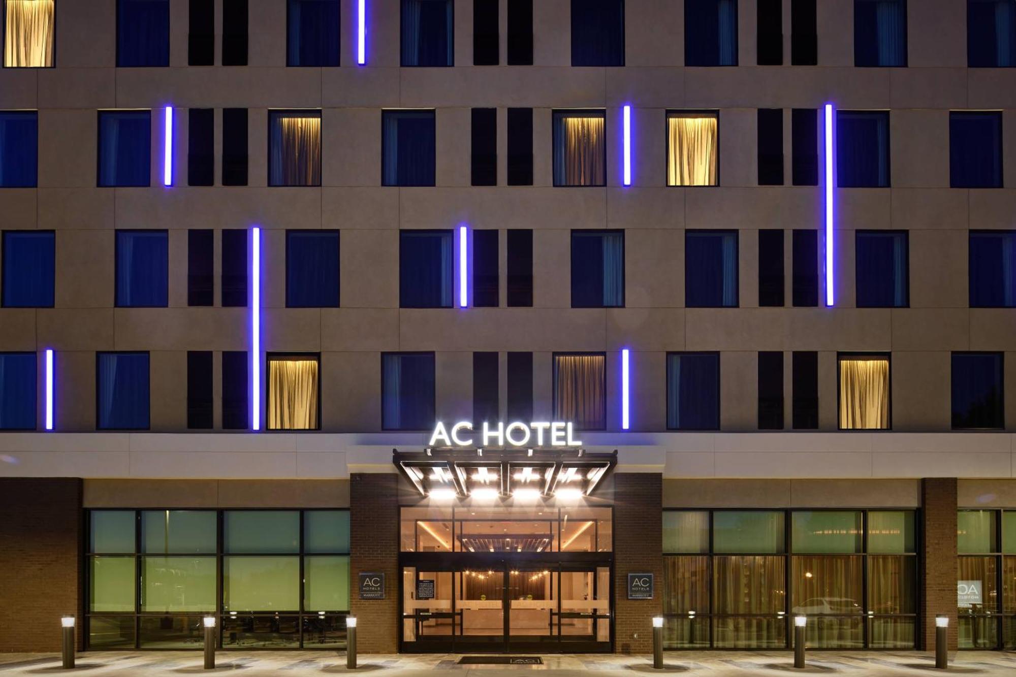 Ac Hotel By Marriott Columbus Downtown Экстерьер фото